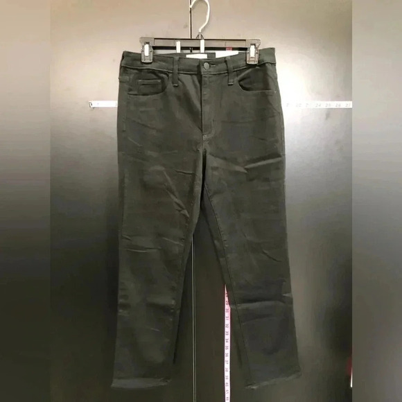 Universal Thread High Rise,slim straight,No Fade,stretch 5 Pocket,Belt loop - Picture 1 of 7